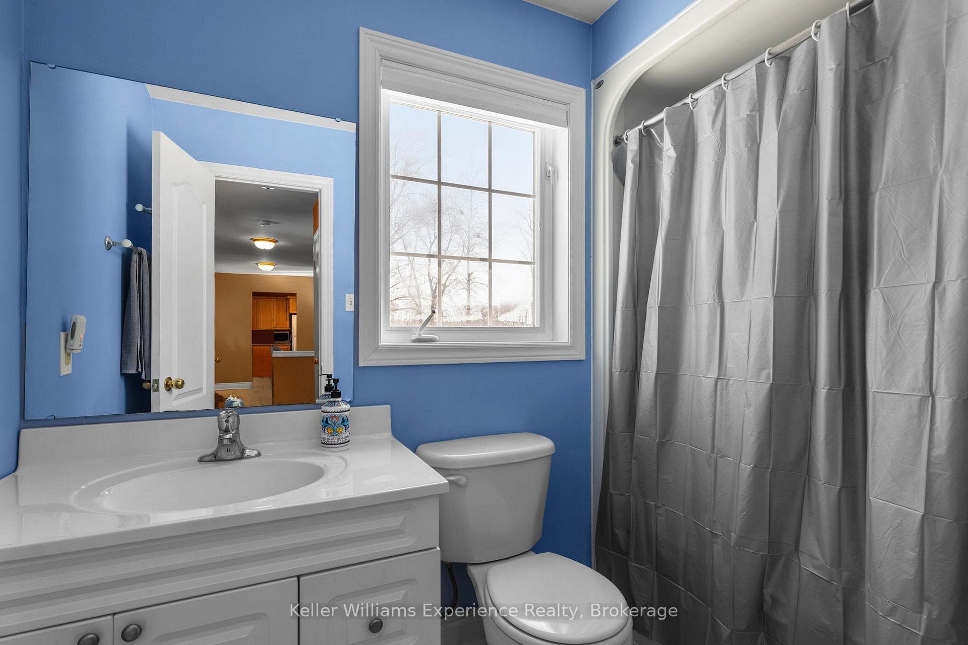 2837 Suntrac Drive photo 11