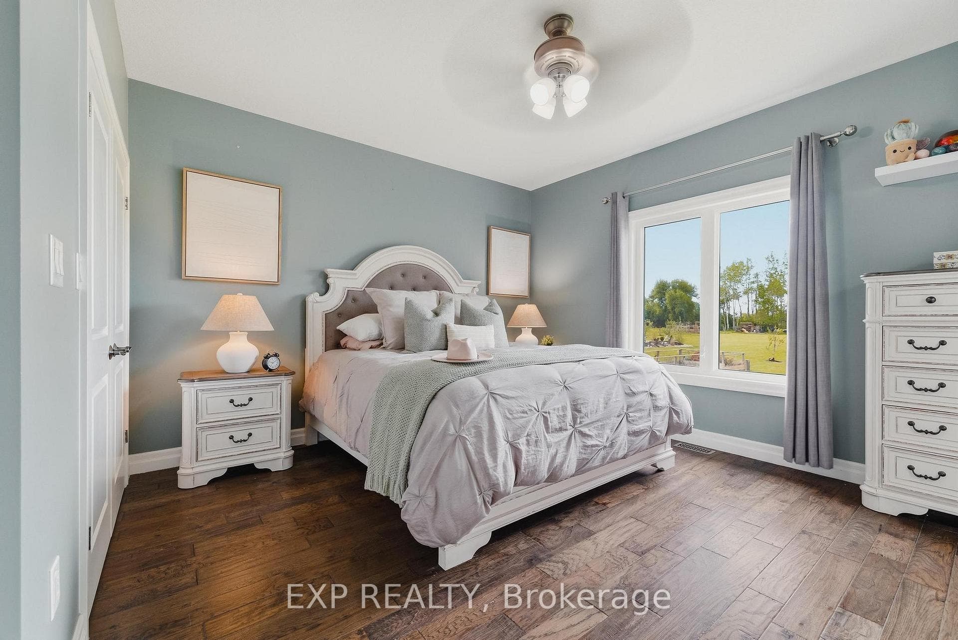 236 Burford Delhi Townline Road photo 13