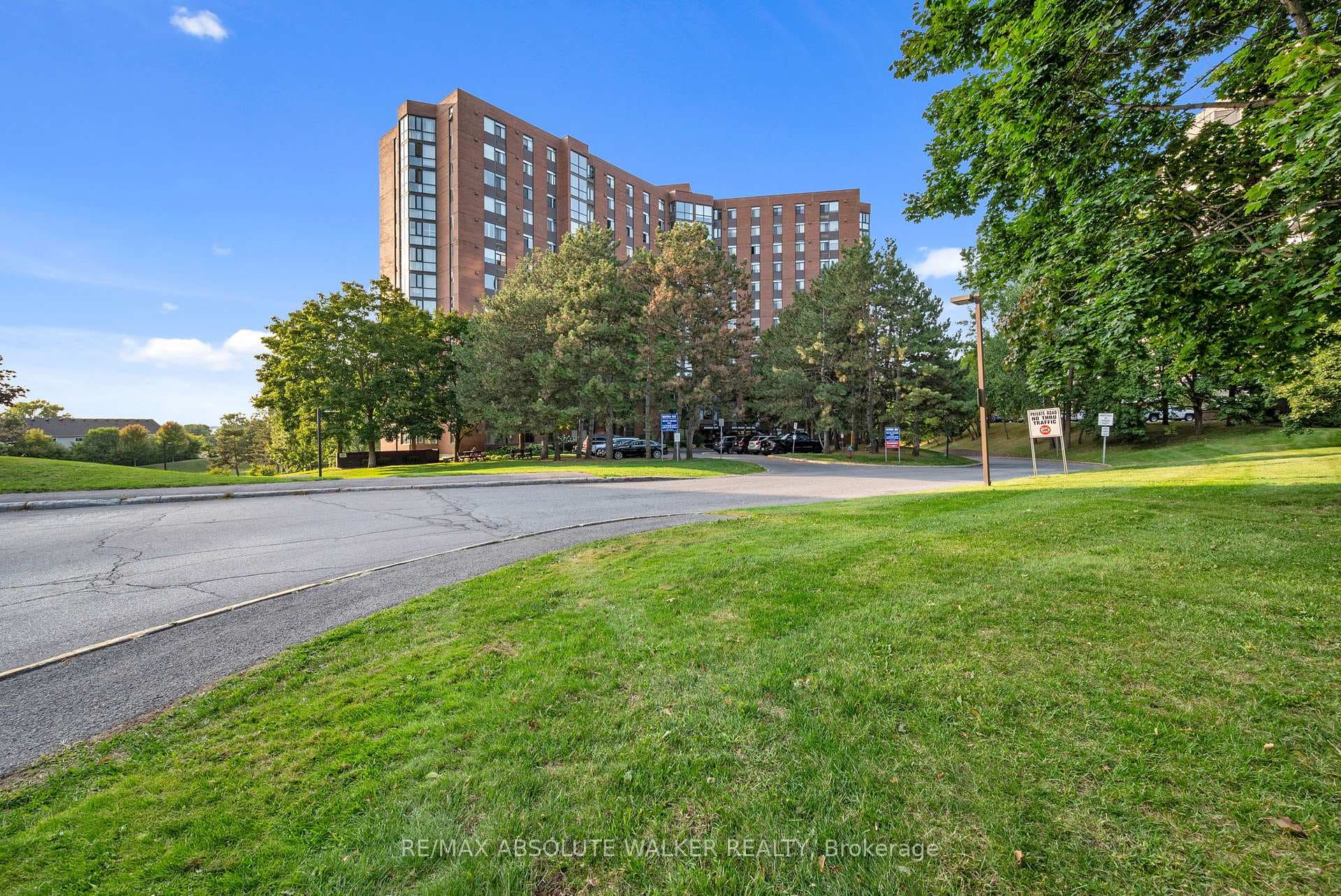2871 Richmond Road Unit 414 photo 1