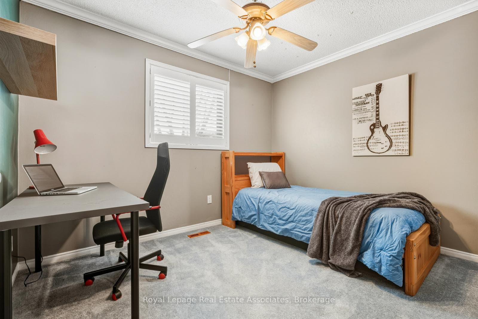 4384 Treetop Court photo 25