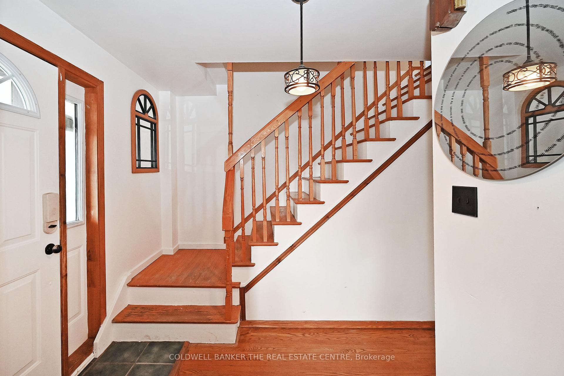 940 Wildwood Drive photo 8