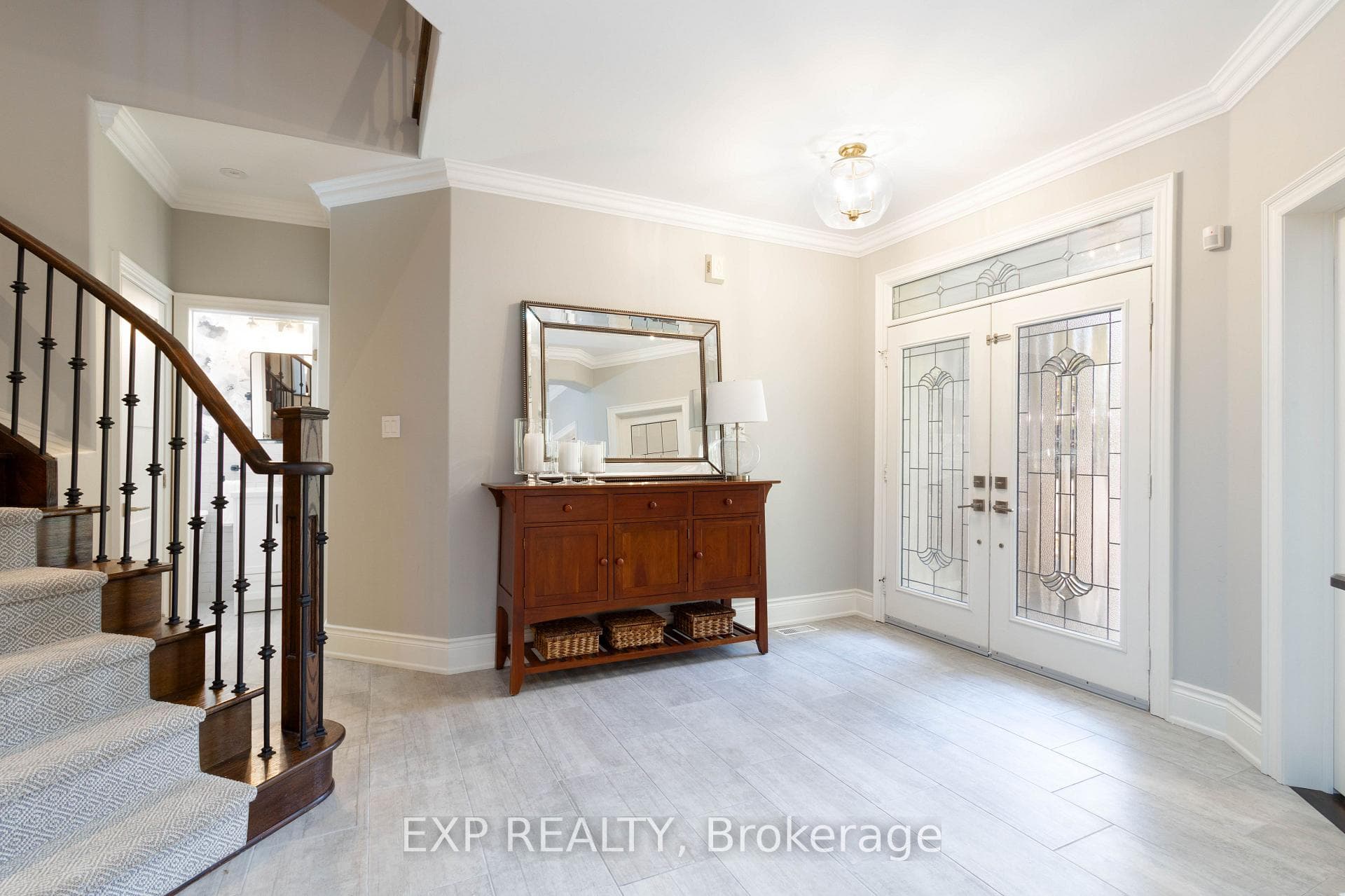 85 Willis Drive photo 7