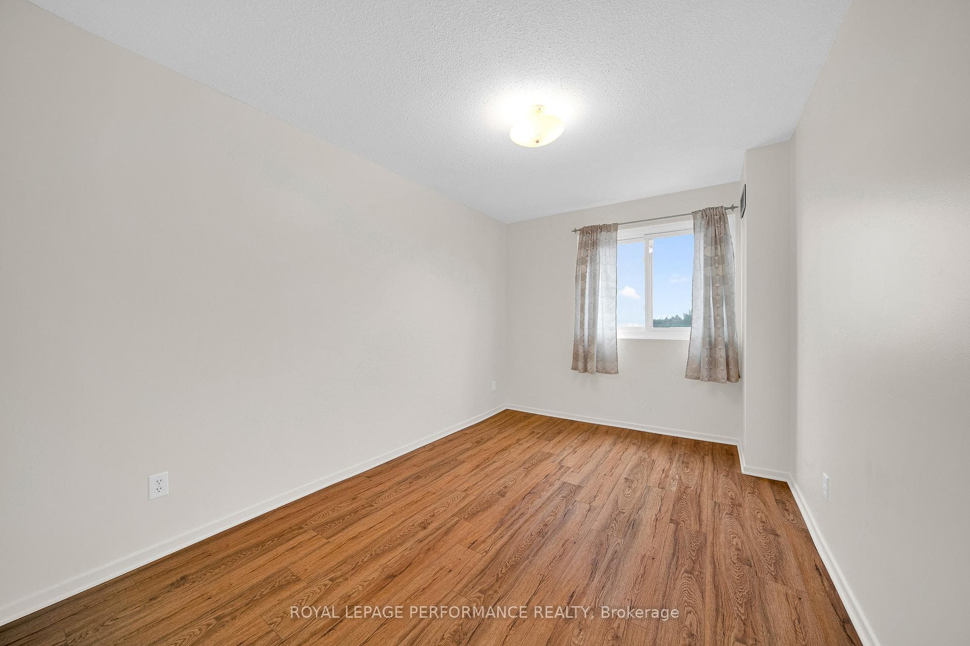 1599 Lassiter Terrace Unit 806 photo 6