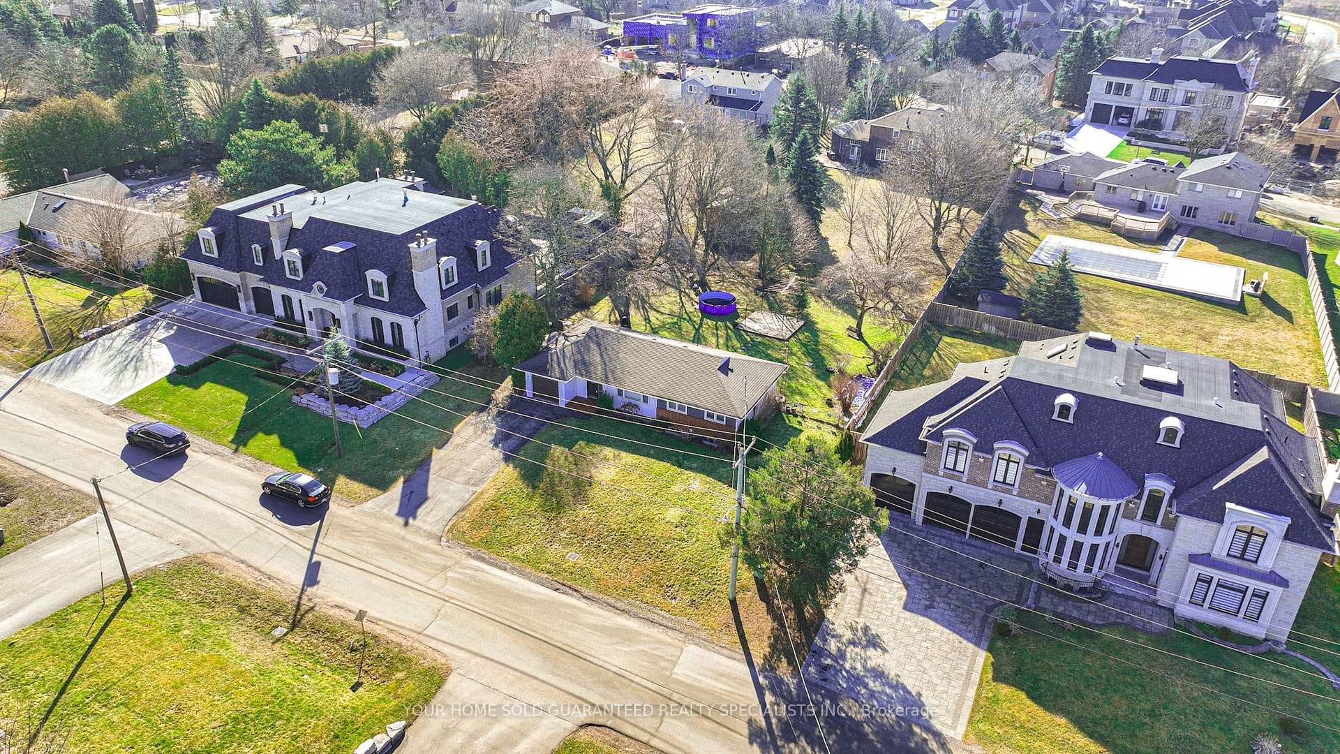 49 Patricia Drive photo 6