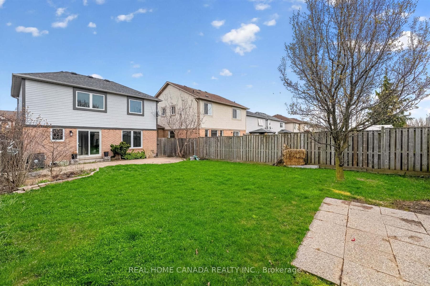 1026 Gordon Heights photo 40