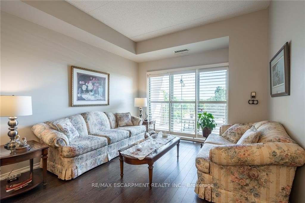 2075 Amherst Heights Drive Unit 208 photo 16