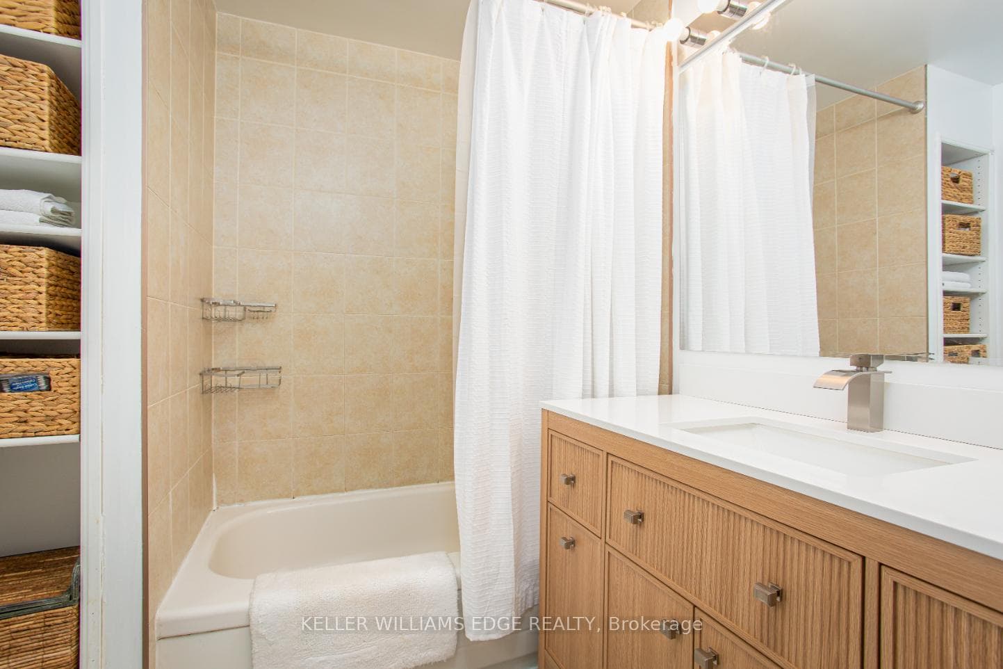 826 Beach Boulevard photo 23