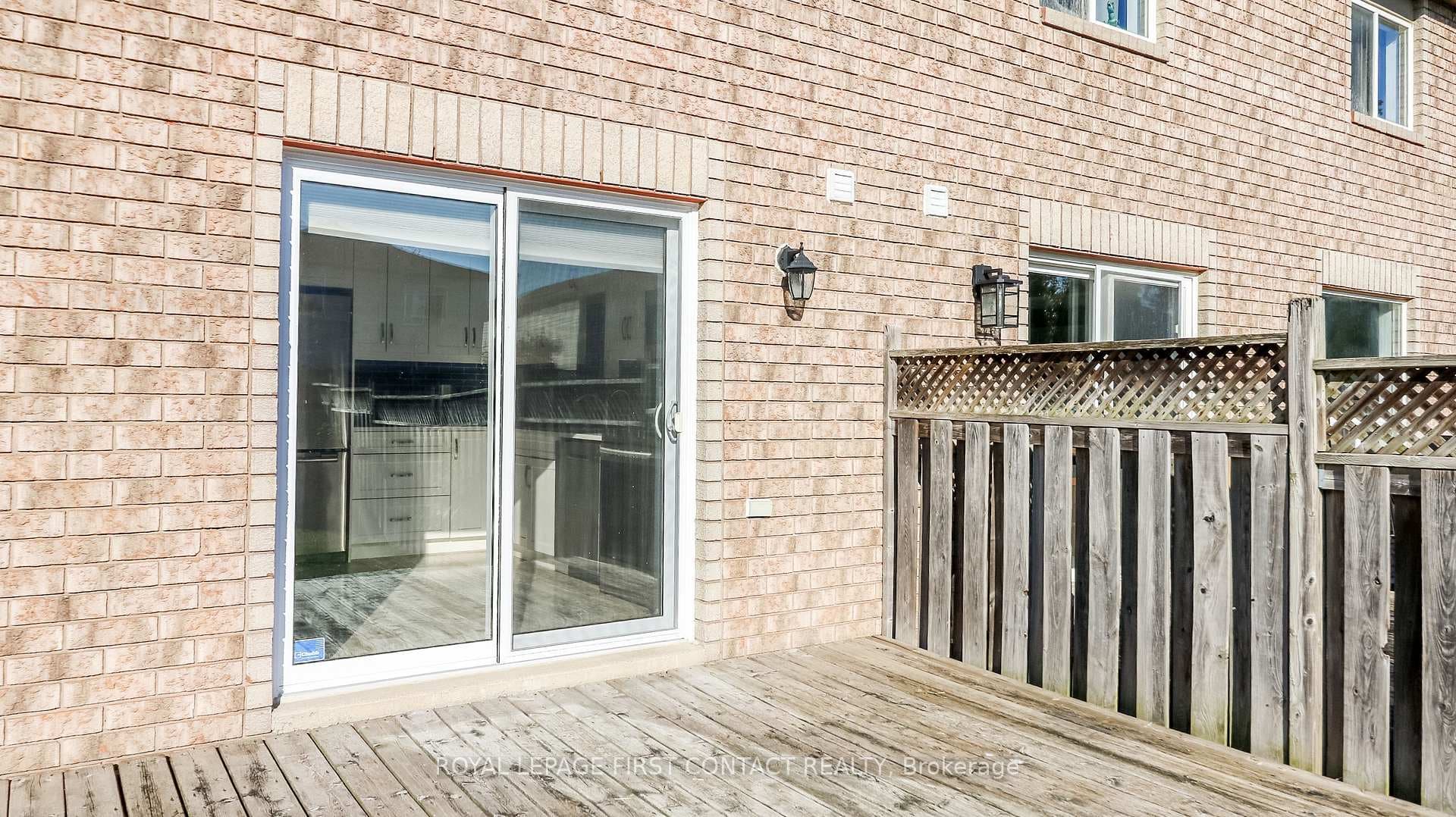 75 Larkin Drive photo 37