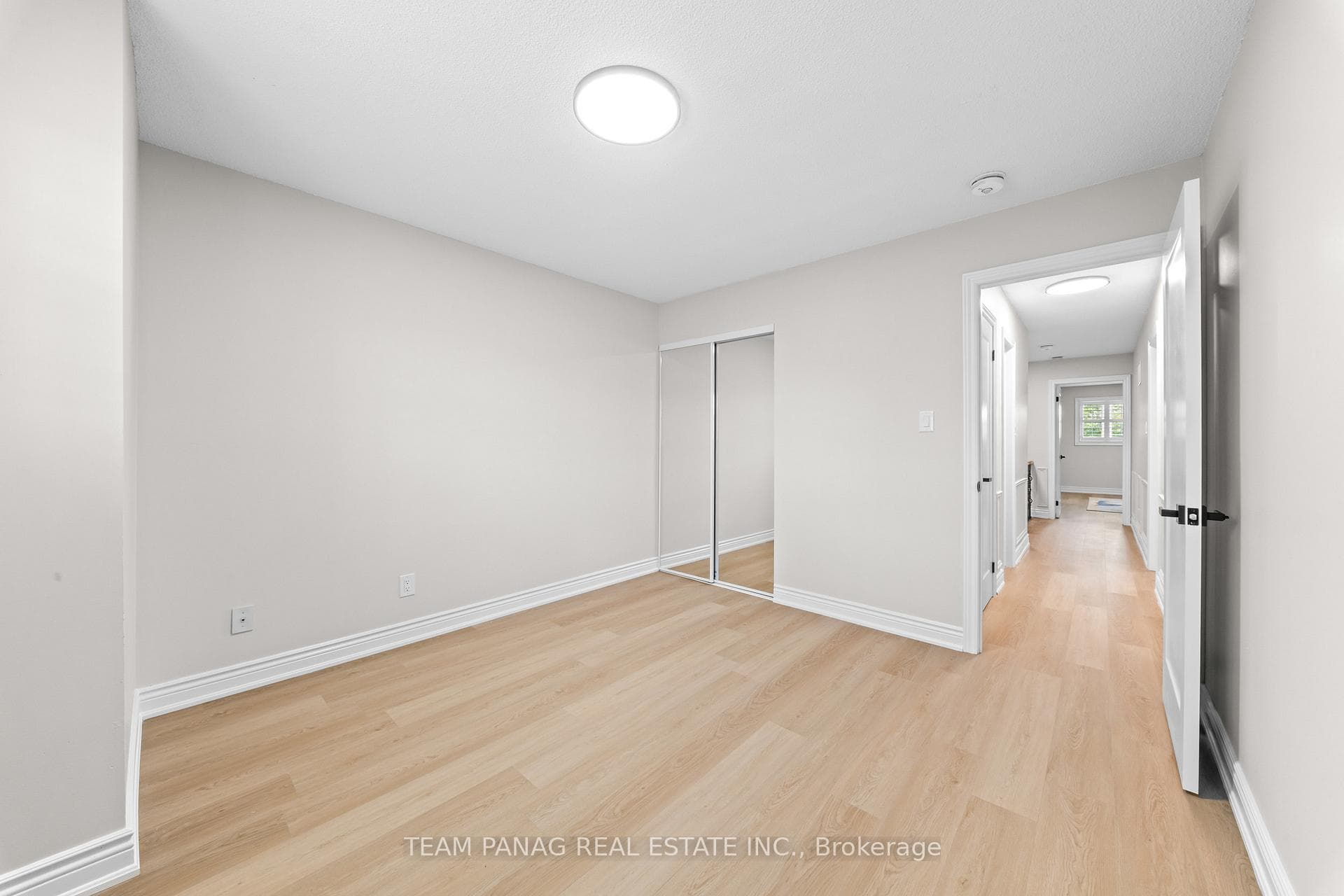 39 Colchester Avenue photo 37