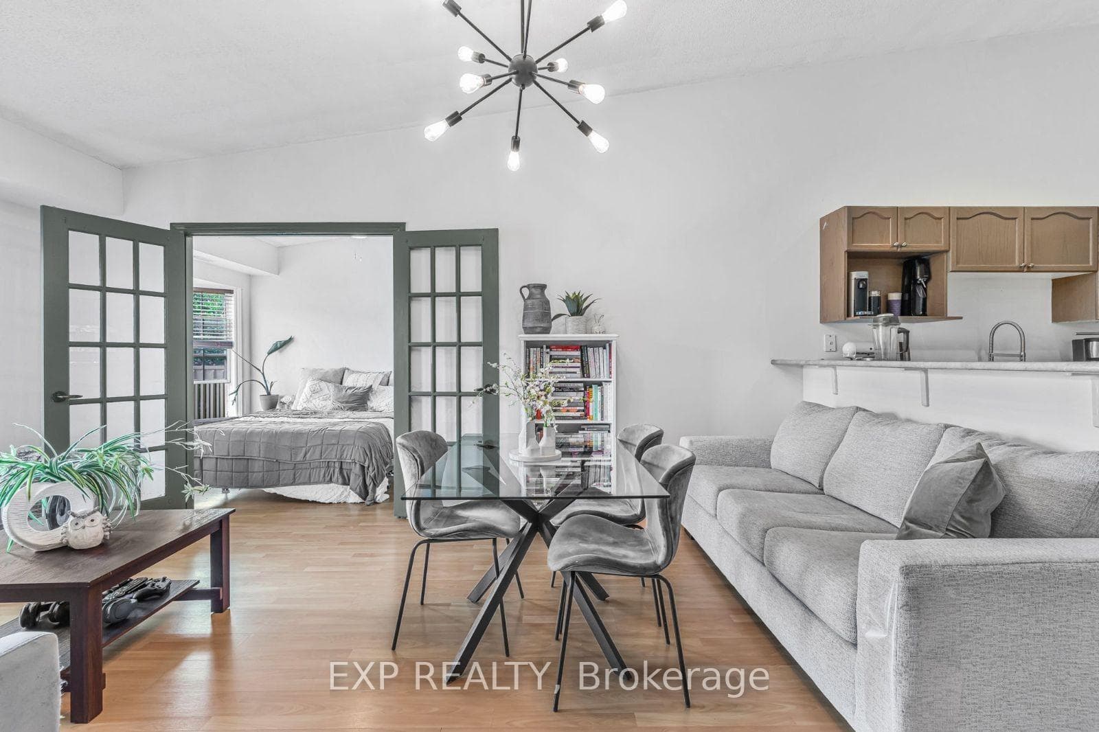 4005 Kilmer Drive Unit 409 photo 16