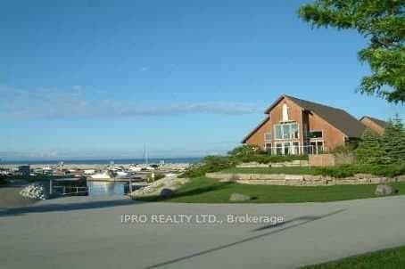 445 Mariners Way Unit 8 photo 17