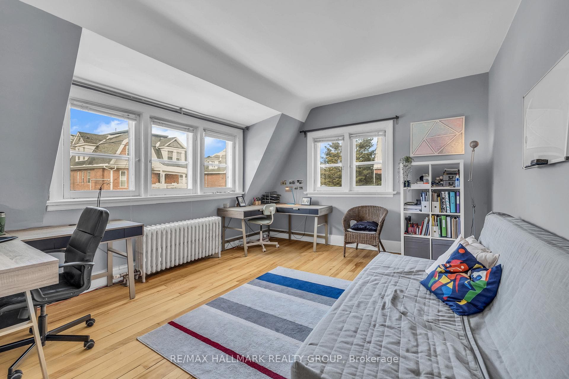 fourth bedroom / office