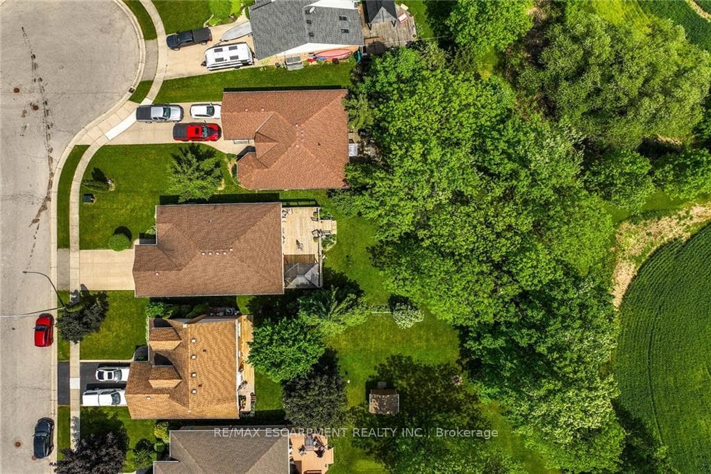 11 Sunset Lane photo 40