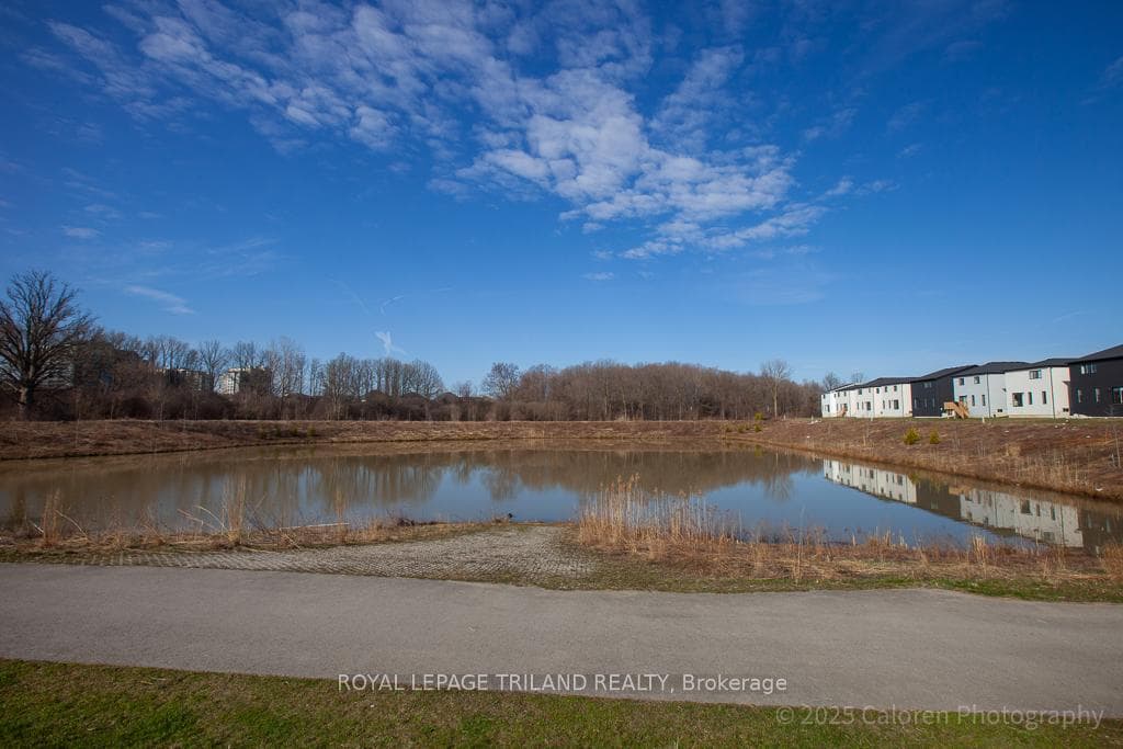 2901 Heardcreek Trail photo 3