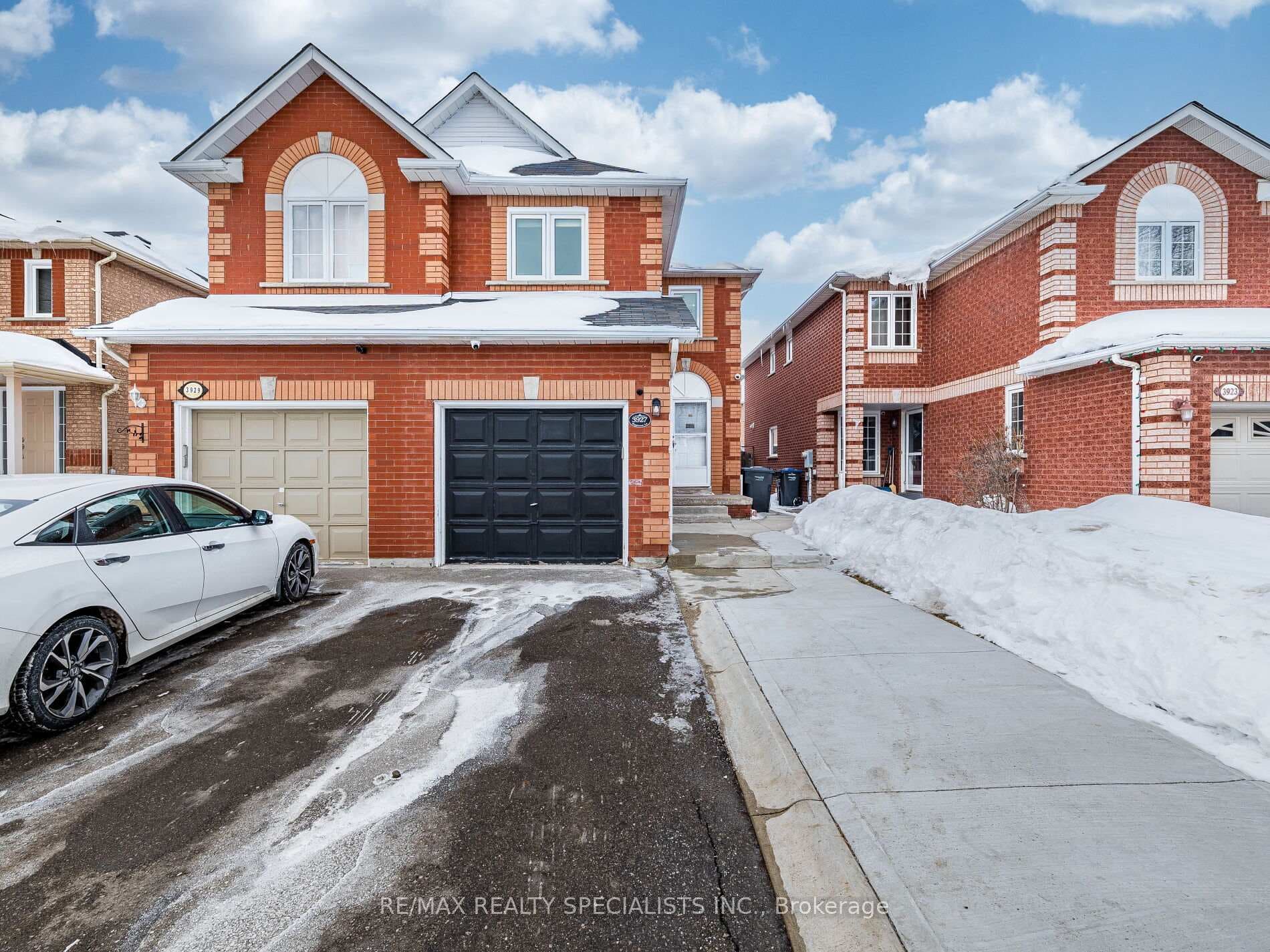 3927 Rippleton Lane photo 1