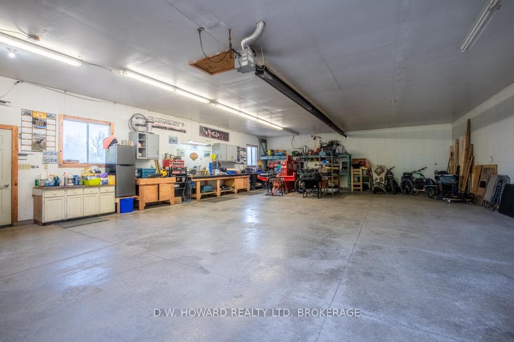 2264 Shisler Road photo 33