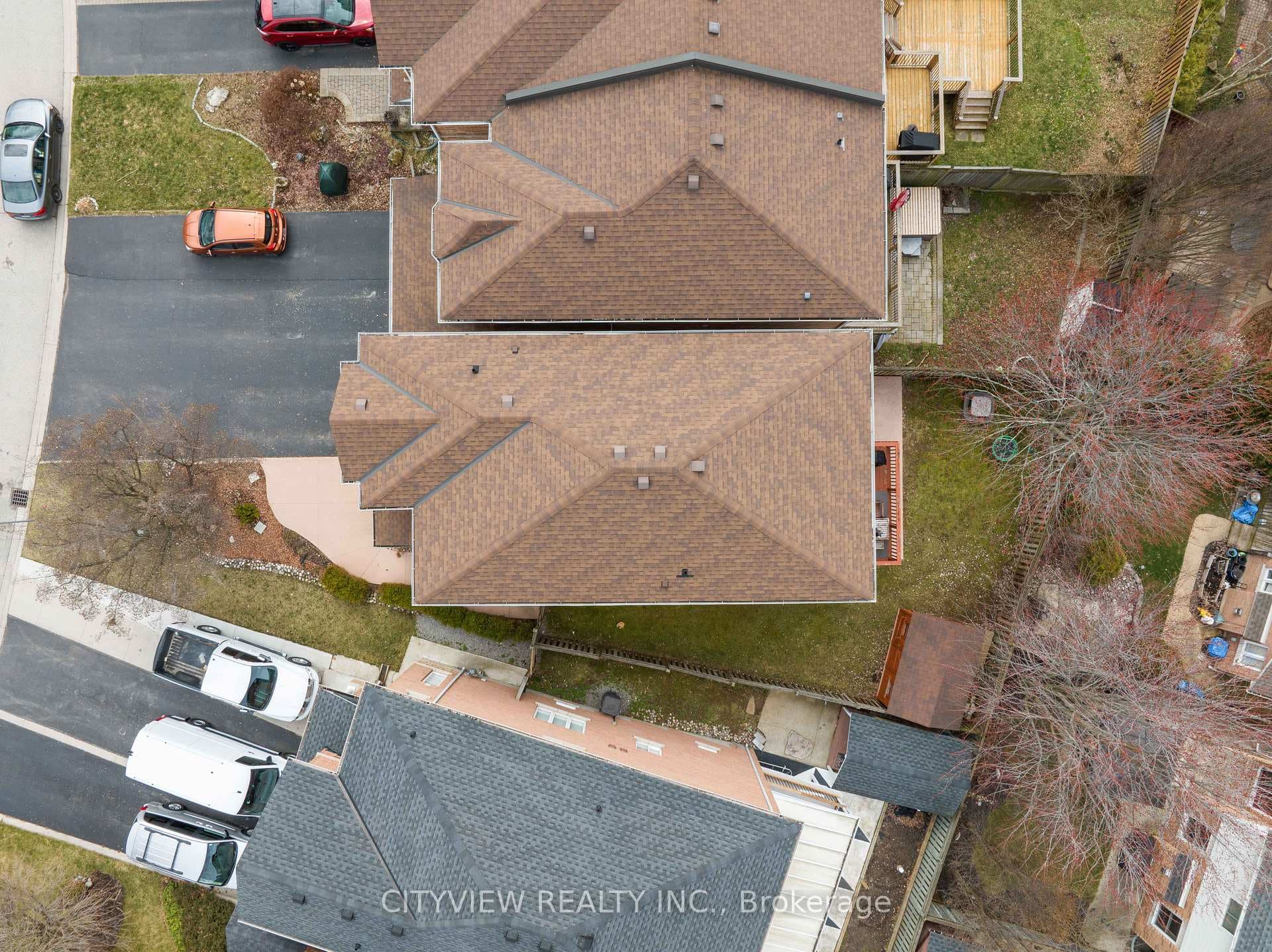 15 Moore Crescent photo 39
