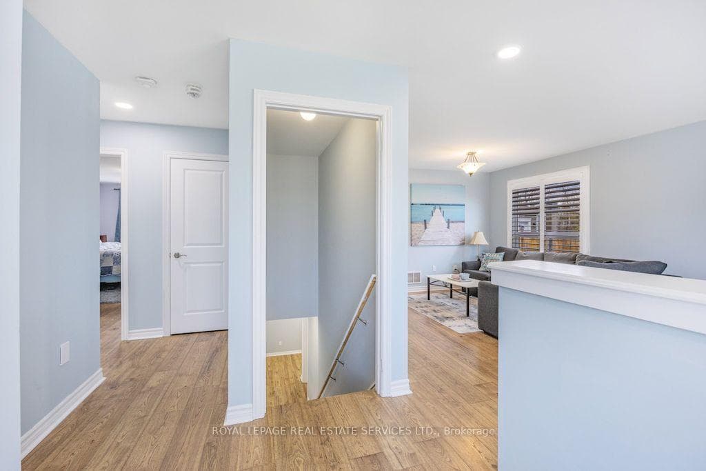 74 Robert Street photo 22