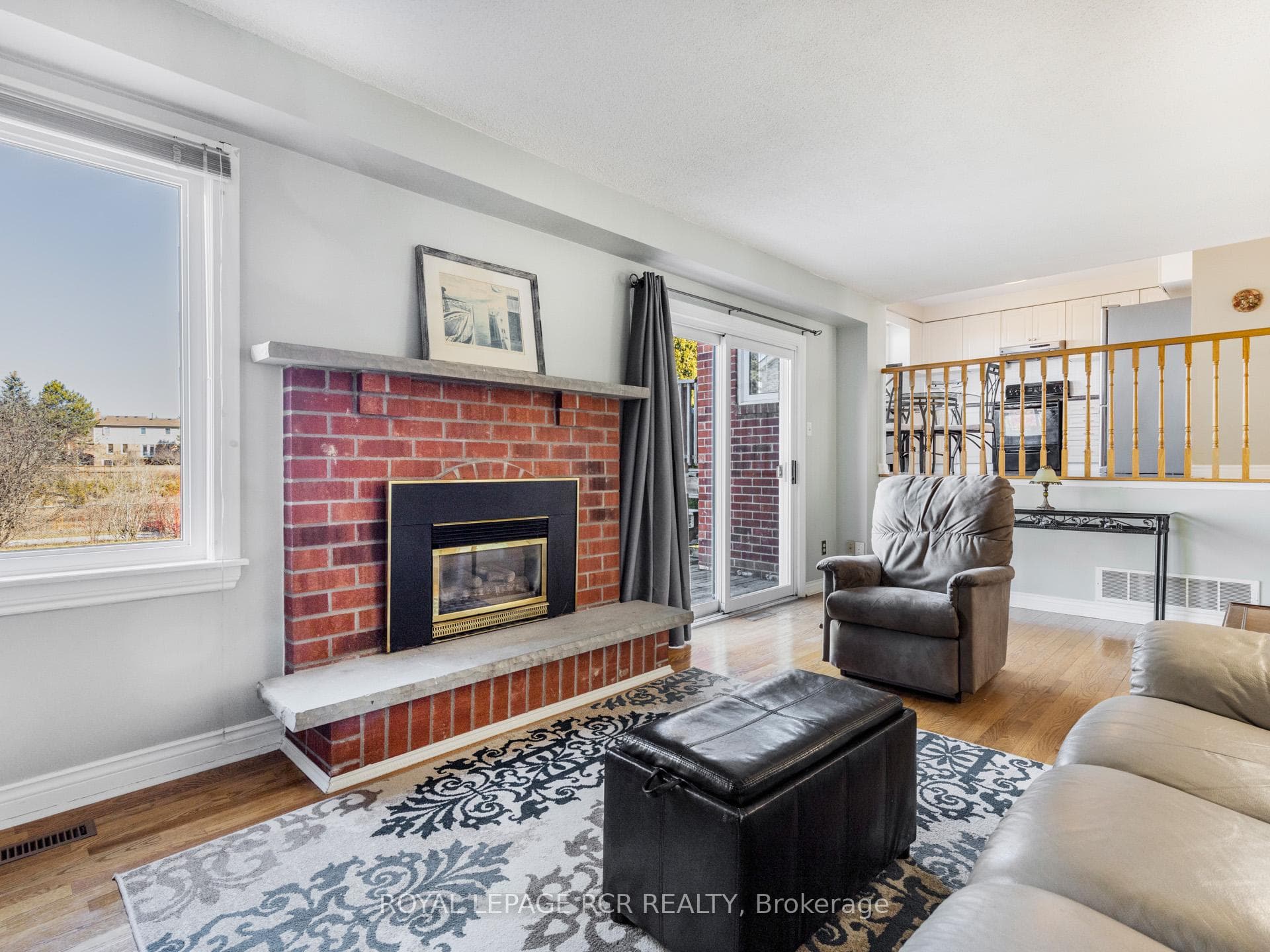 187 Crossland Gate photo 17