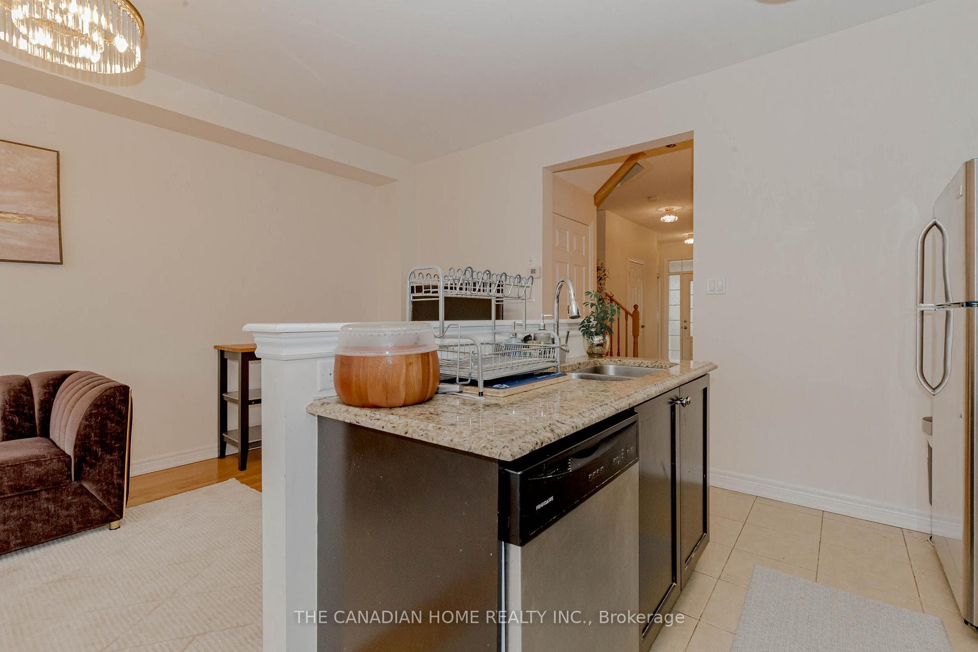 200 Sky Harbour Drive photo 13