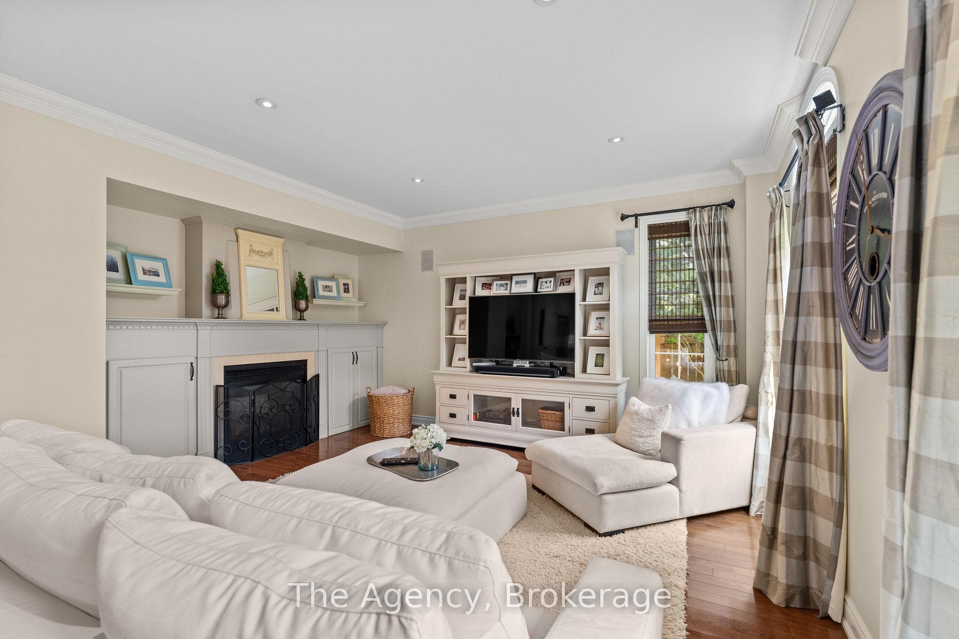 297 Fritillary Street photo 25