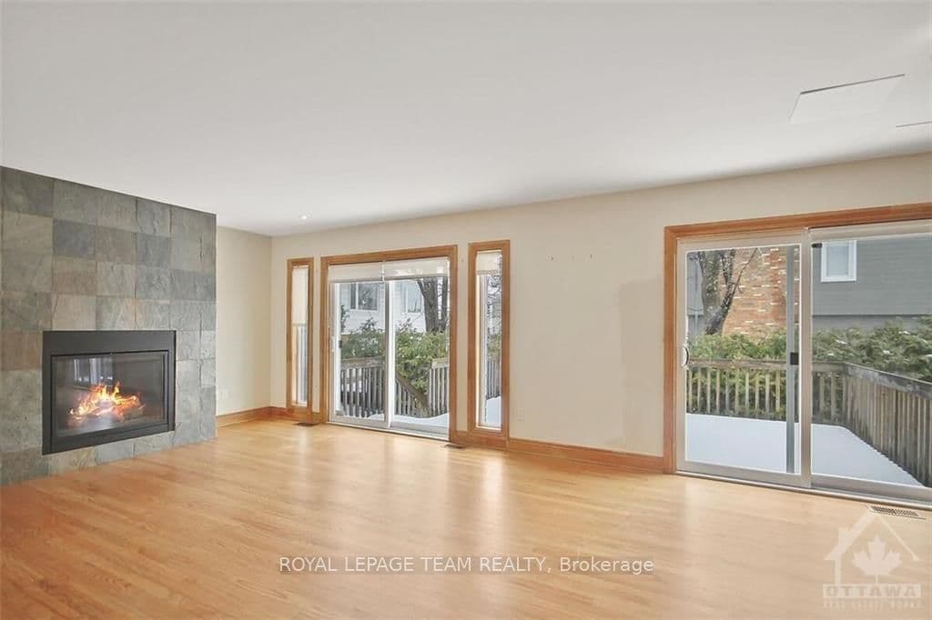 3128 SOUTHMORE Drive photo 12