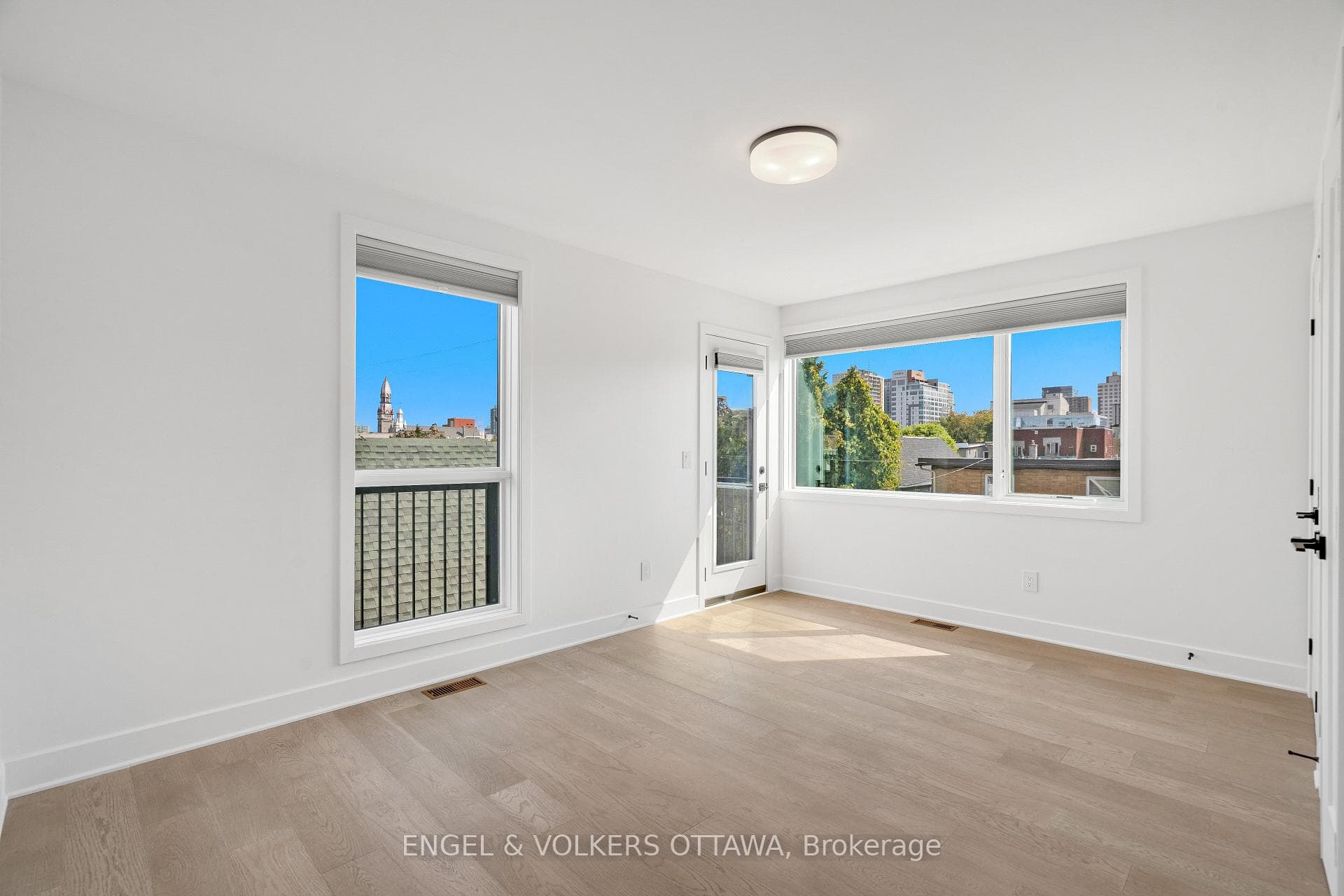 75 Guigues Avenue photo 23