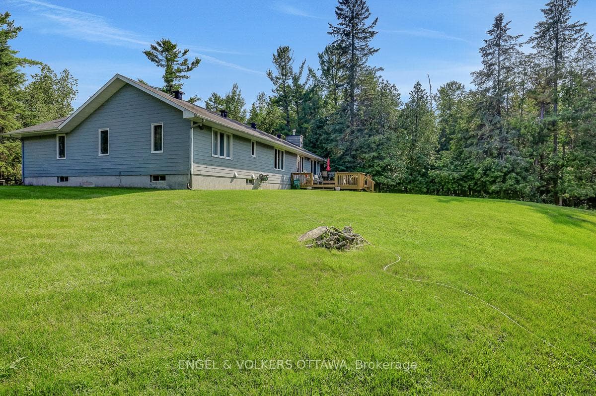 132 Grey Stone Drive photo 42