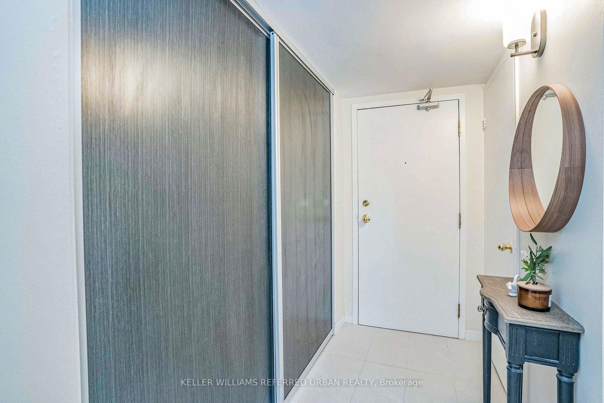 90 Dale Avenue Unit 806 photo 5