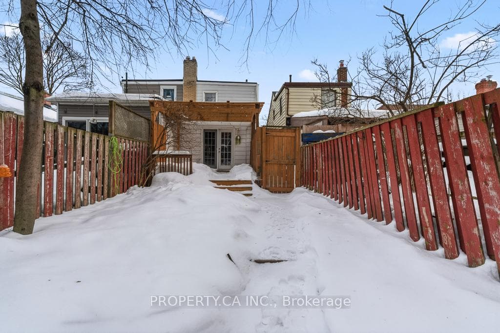 146 King Edward Avenue photo 29