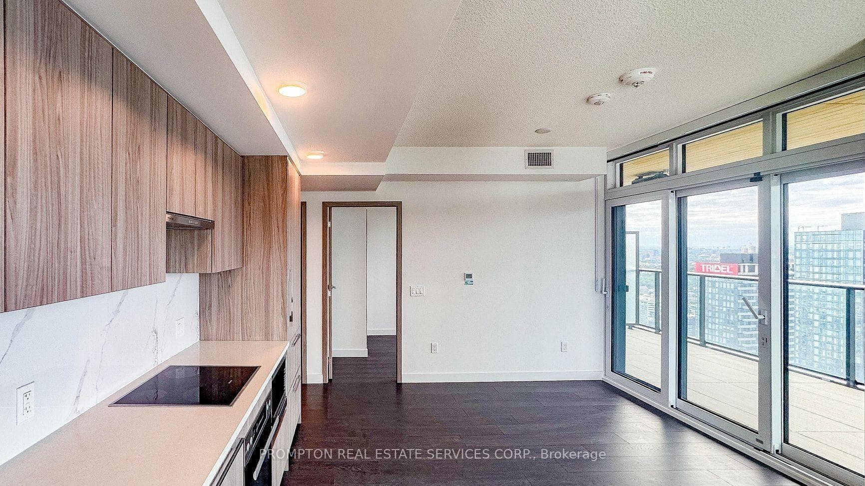 3 Concord Cityplace Way Unit 5205 photo 4