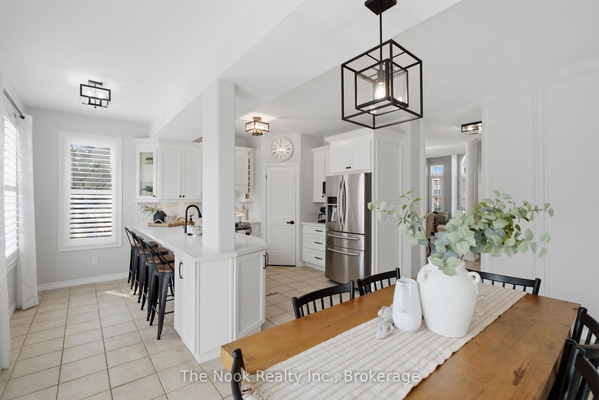 366 Travail Avenue photo 13
