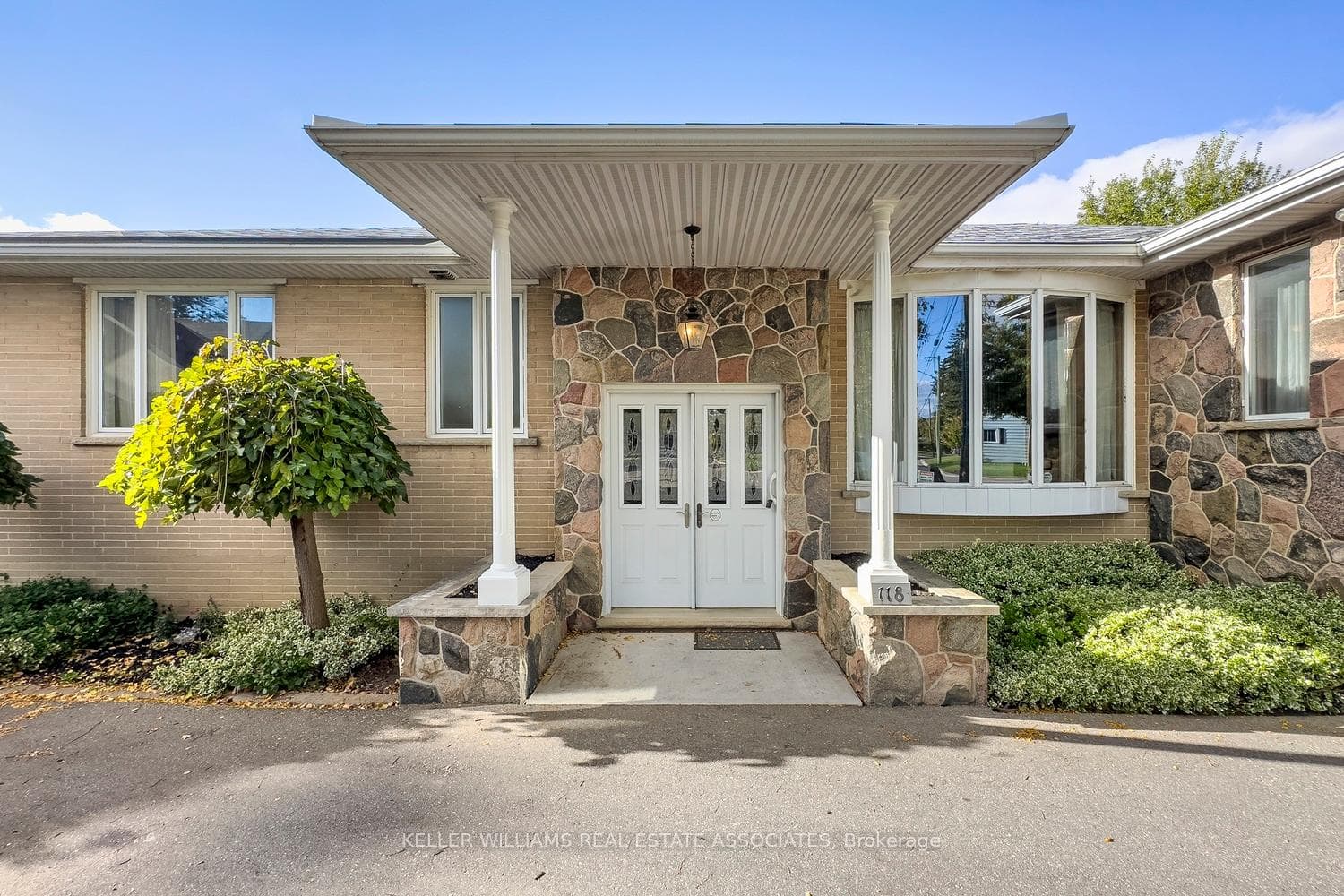 118 Wakefield Road photo 4