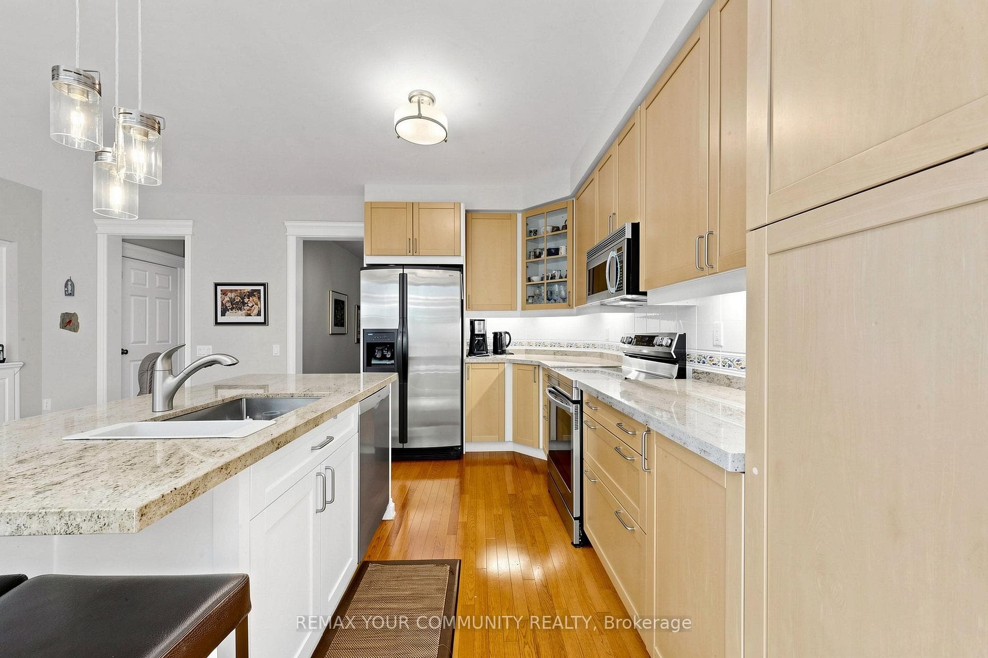 104 Westbury Court photo 22