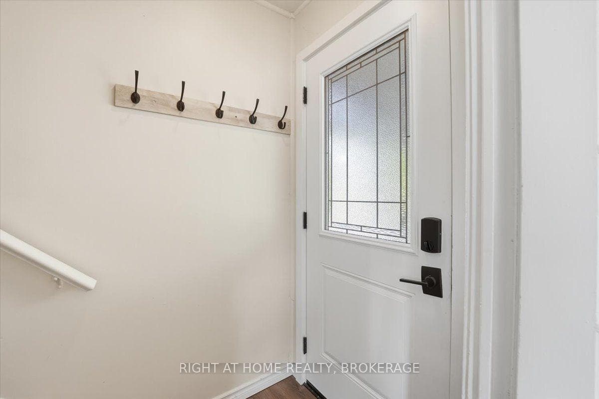63 Plymouth Avenue photo 8