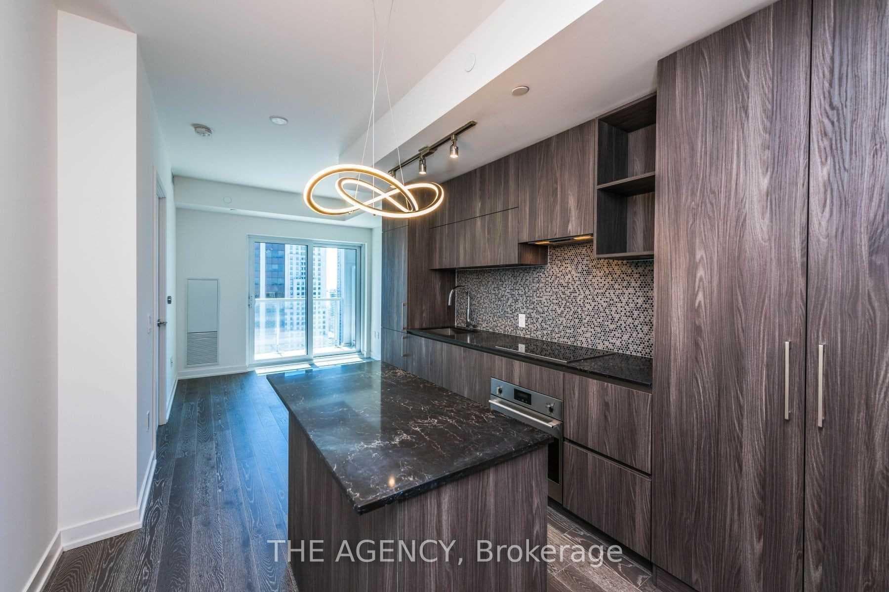 1 Yorkville Avenue Unit 3412 photo 7