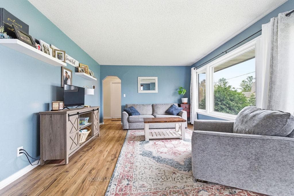 1211 Zadow Street photo 20
