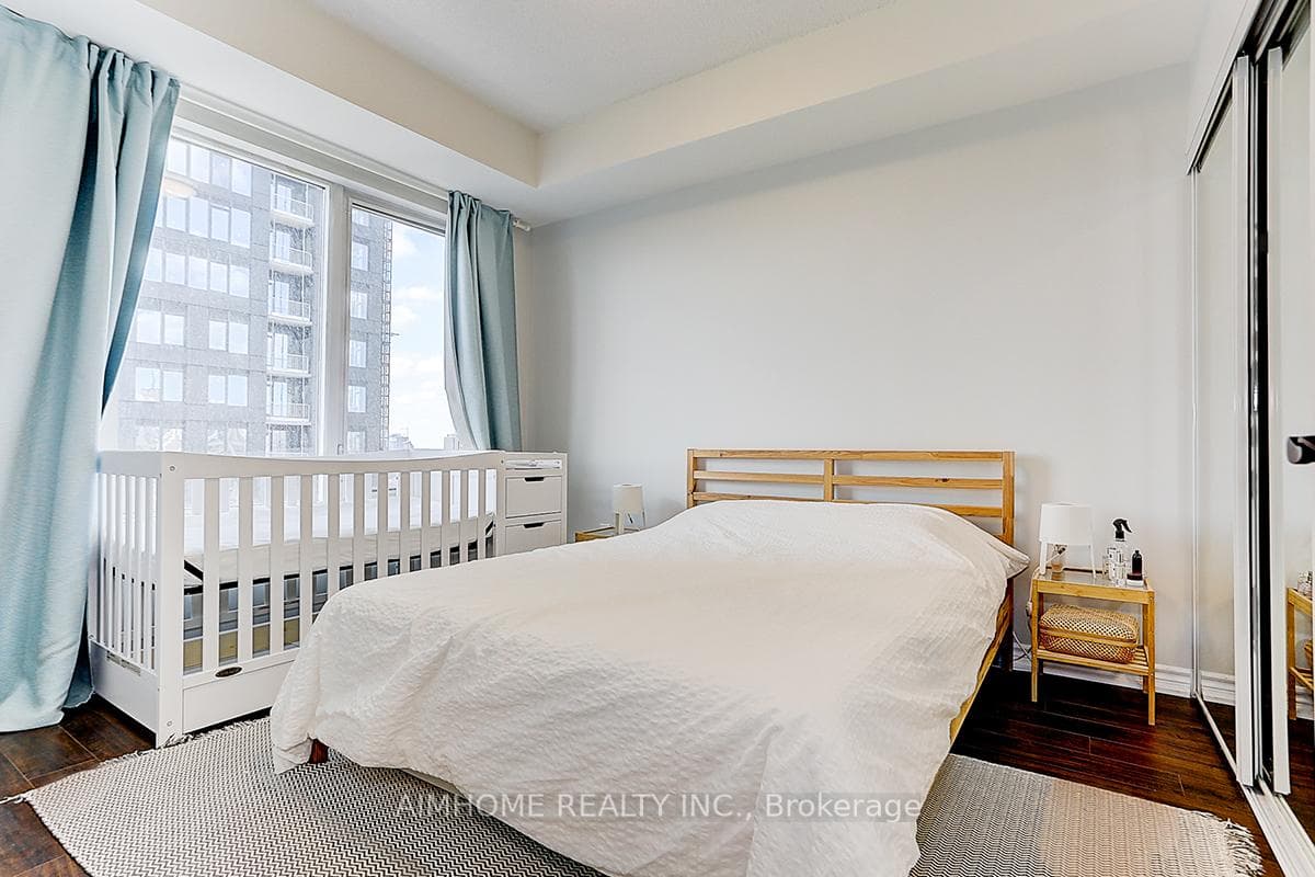 385 Prince Of Wales Drive Unit 2501 photo 14