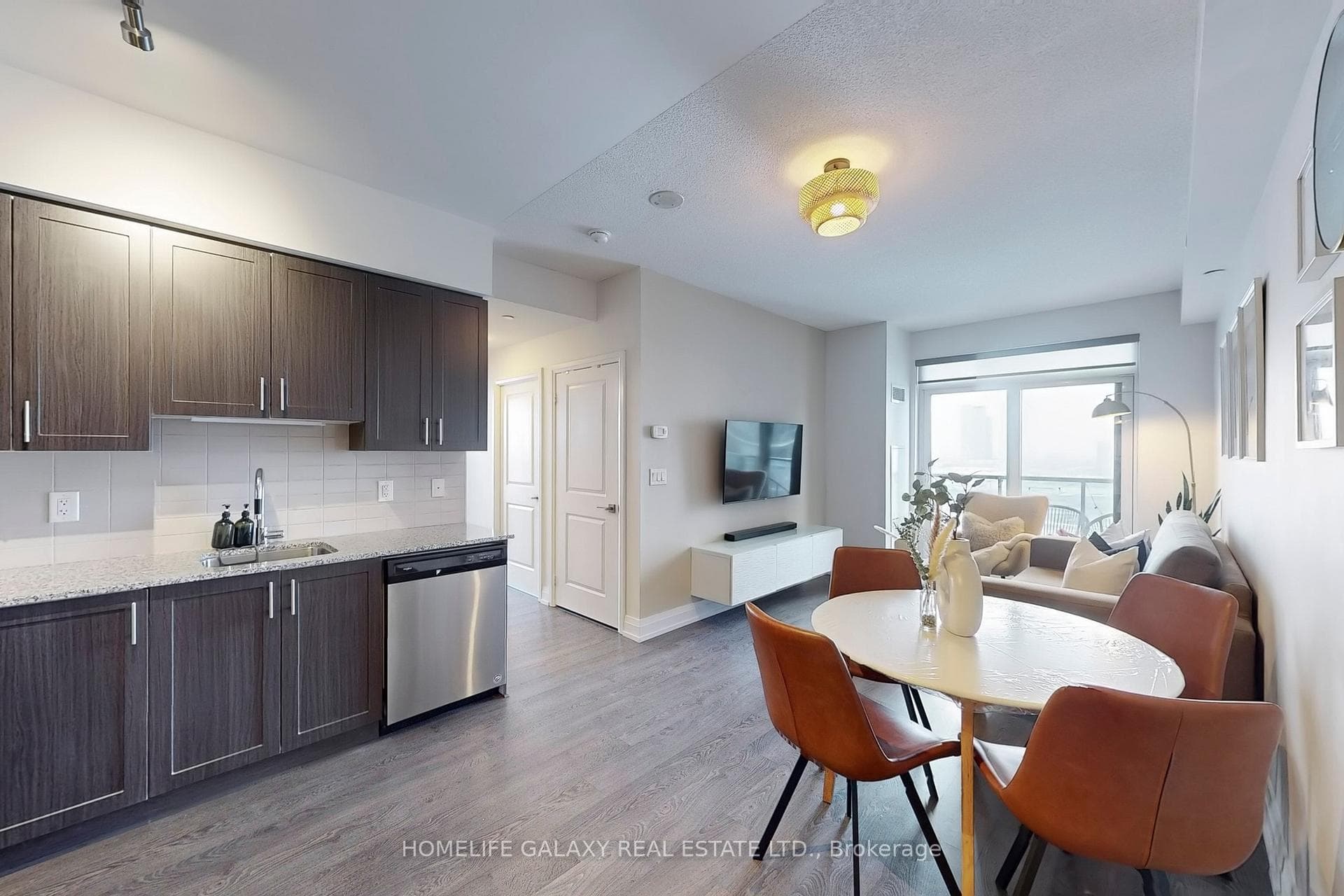 3700 Highway 7 Road Unit 2011 photo 9