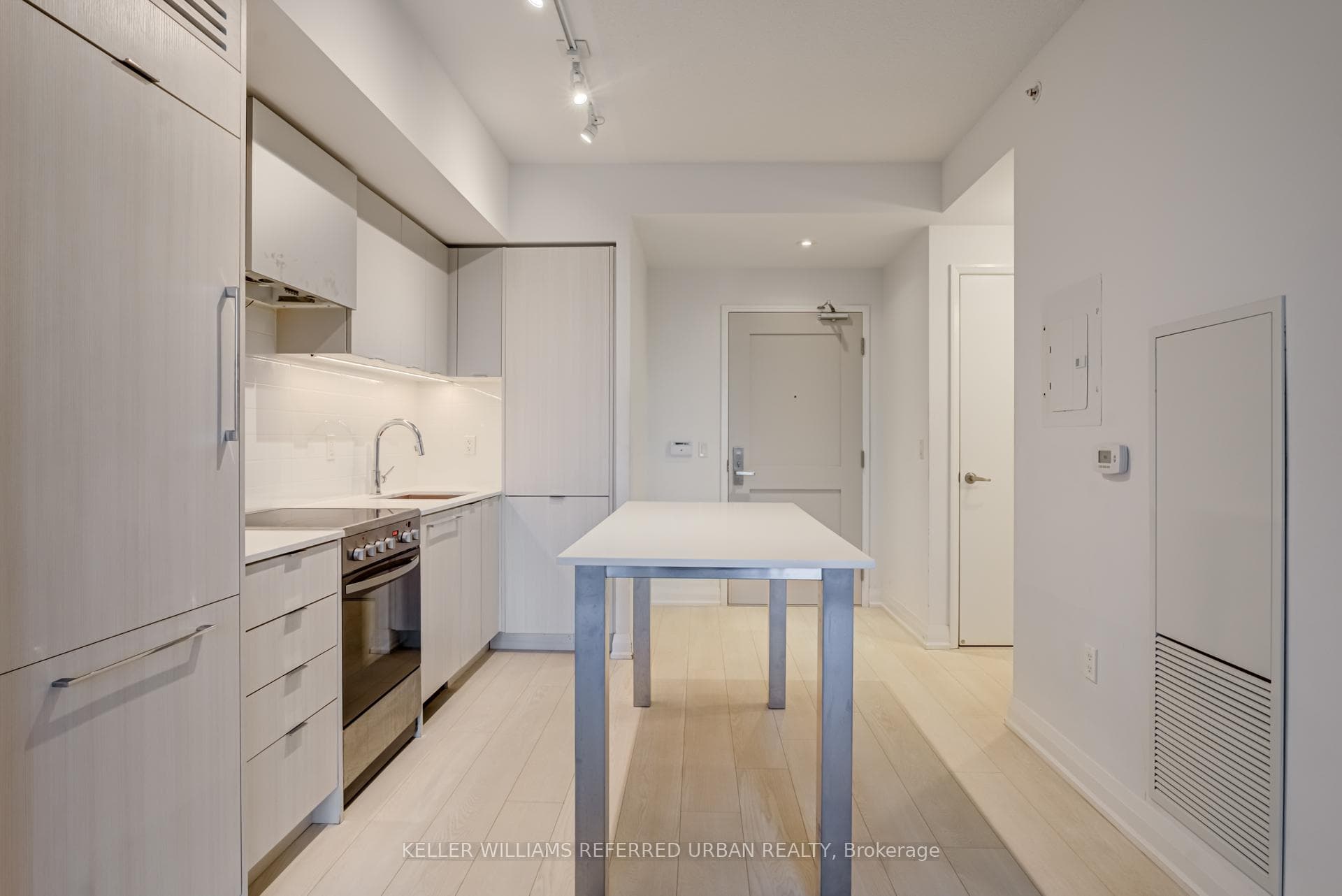 26 Gibbs Road Unit 651 photo 14