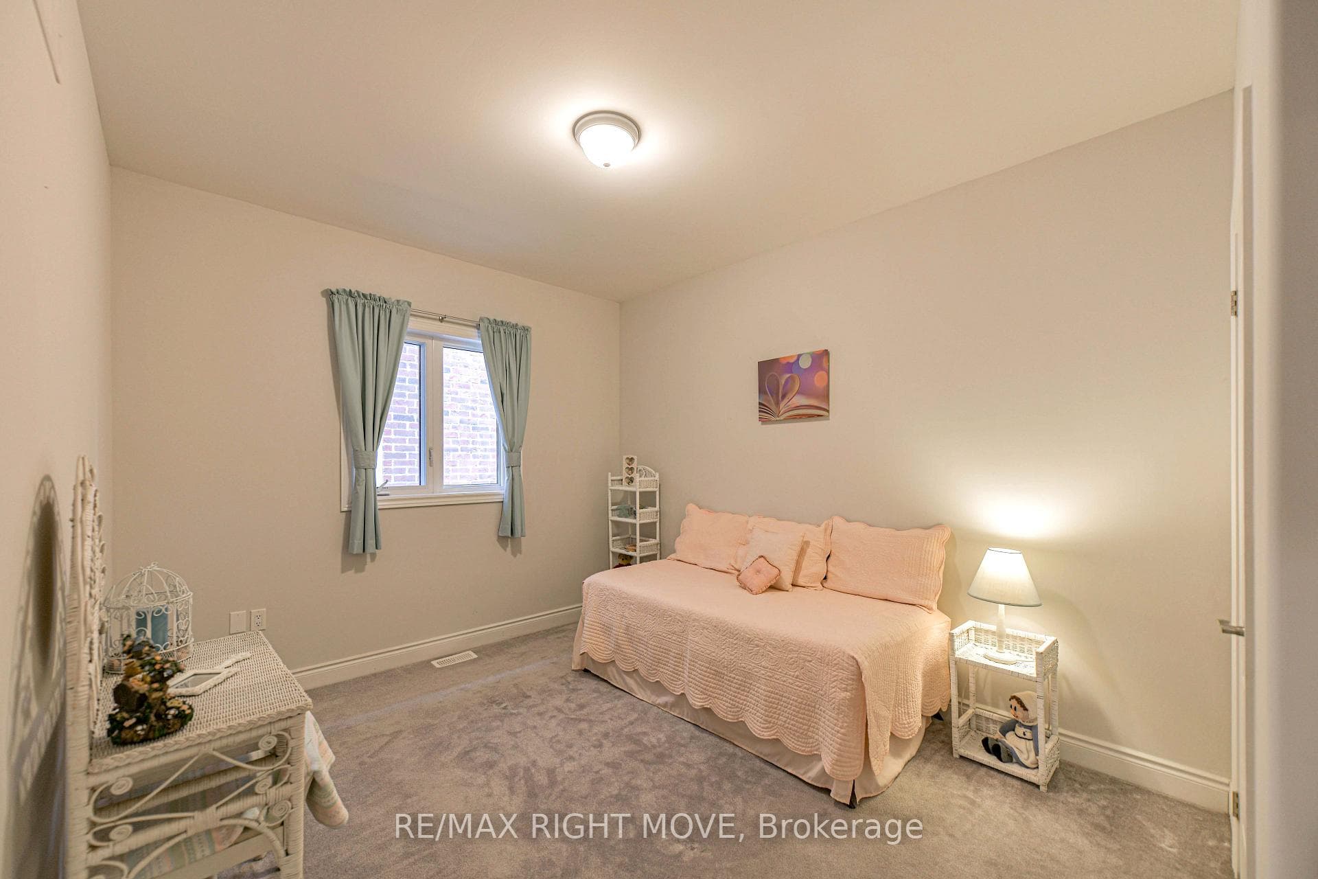 2nd of 3 bedrooms on upper level