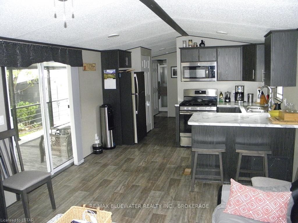 9338 WEST IPPERWASH Road Unit J-22 photo 8