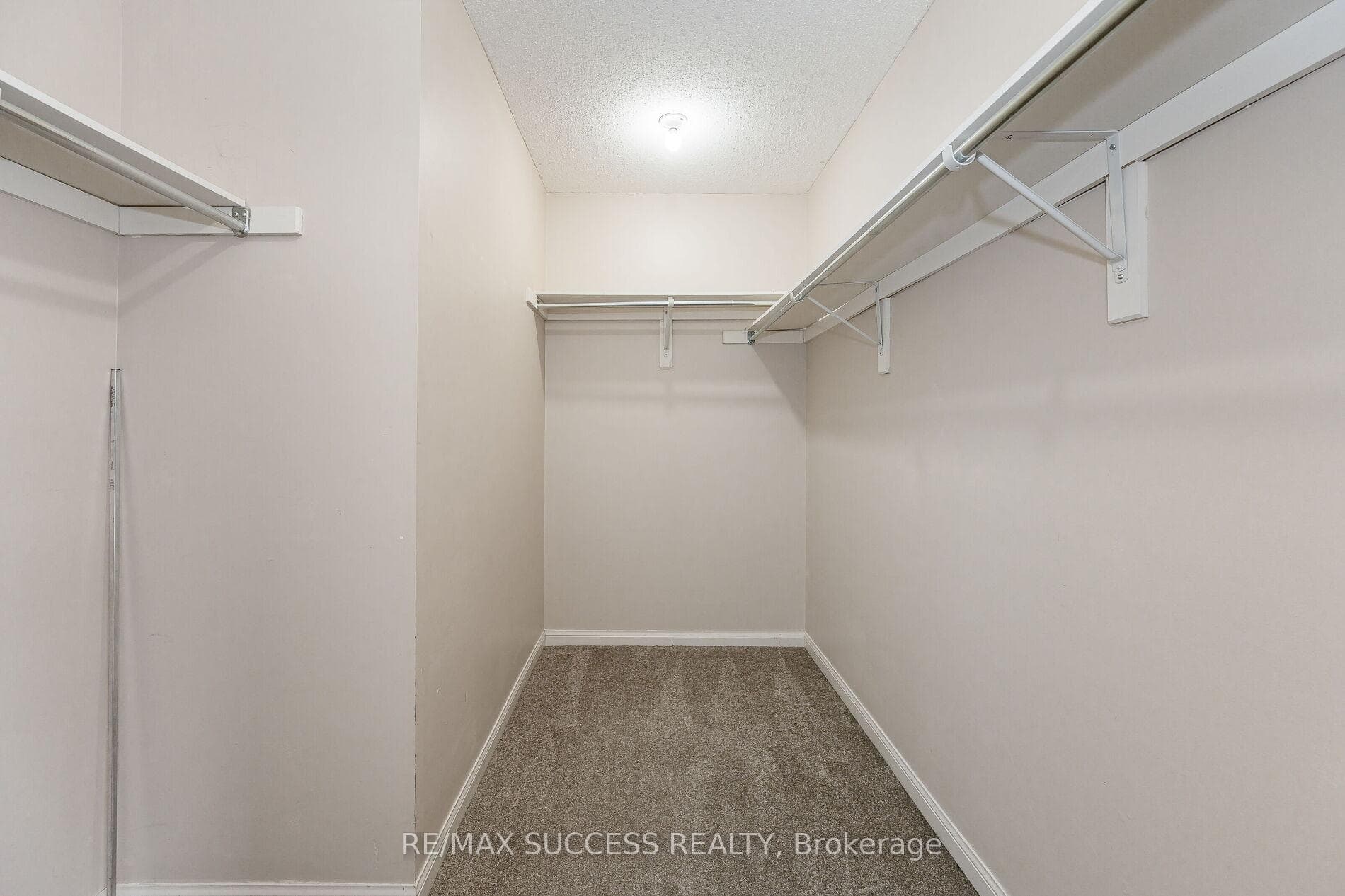 734 Edwards Avenue photo 26