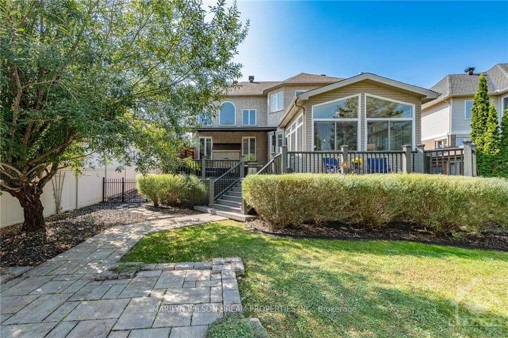 1925 CAPRIHANI Way photo 6