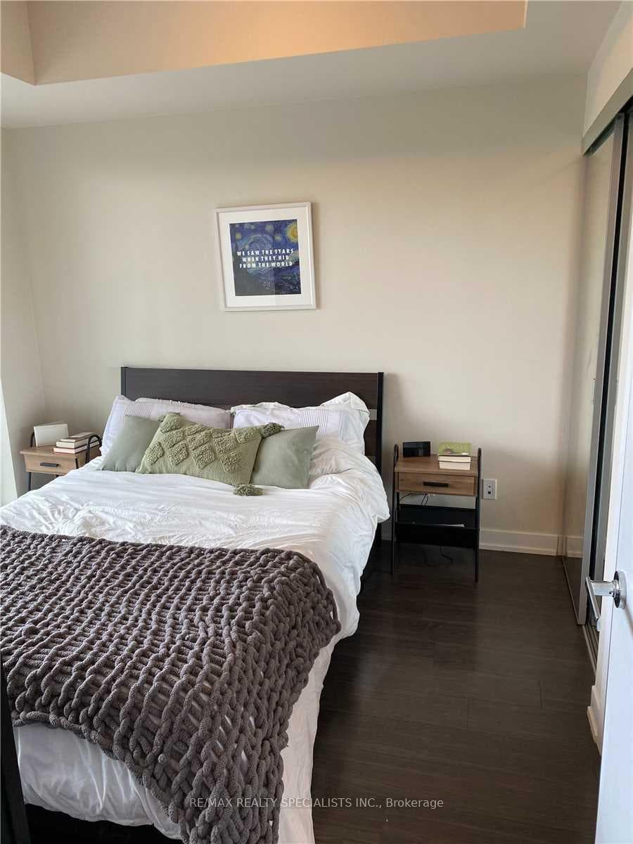 1830 BLOOR Street Unit 518 photo 5