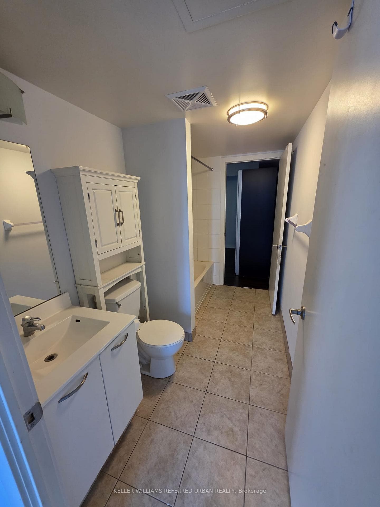 38 Joe Shuster Way Unit 1224 photo 4