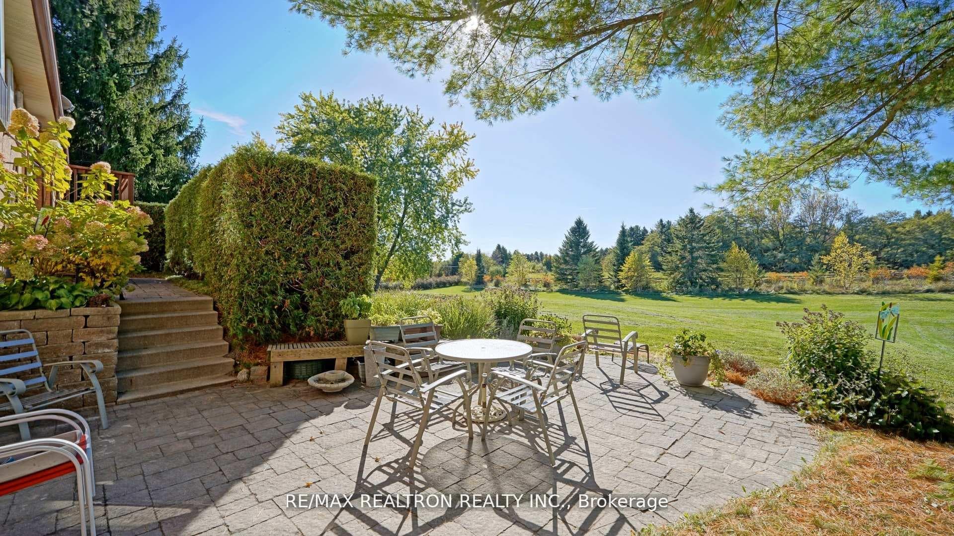 240 Webb Road photo 40