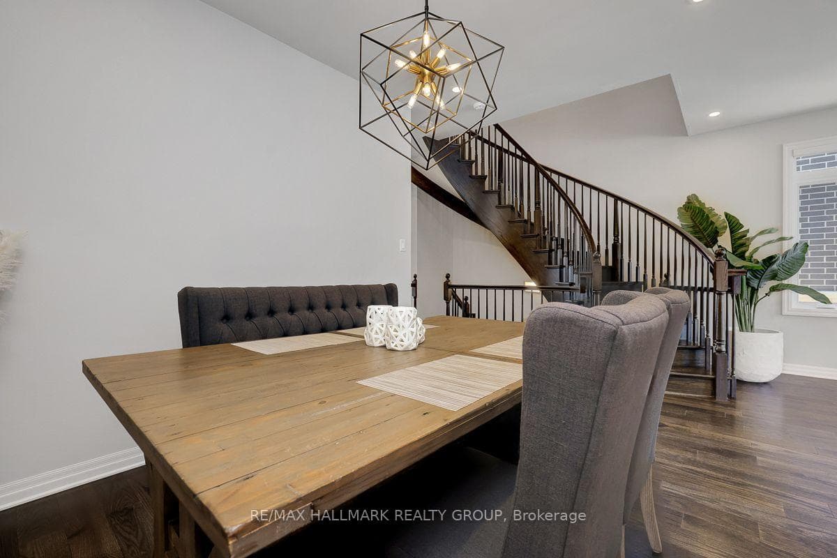 317 Lysander Place photo 10