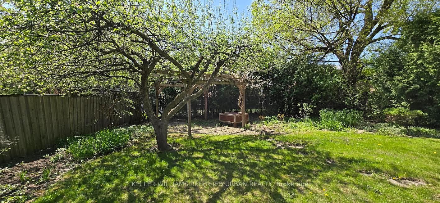 29 Marowyne Drive photo 22