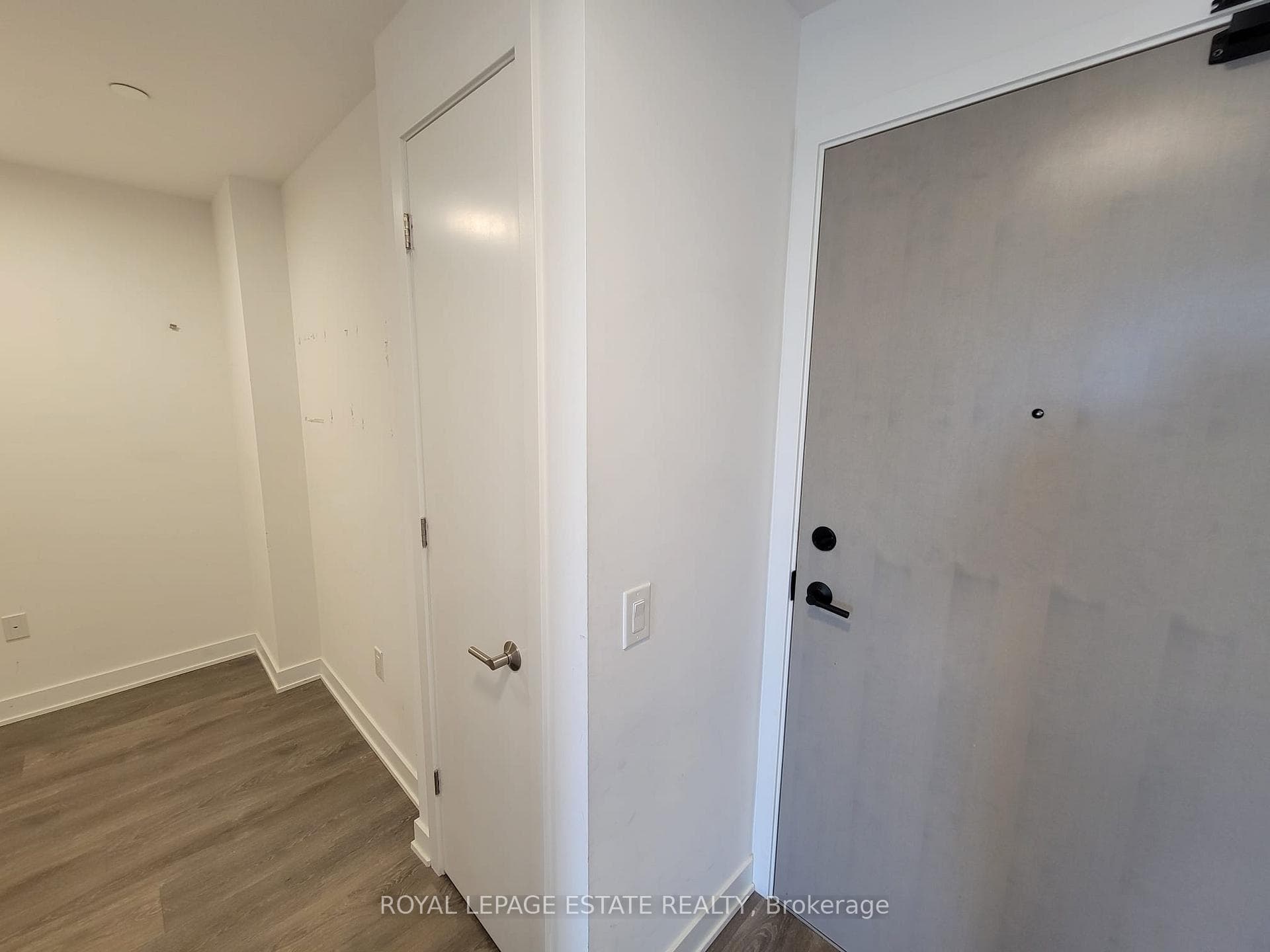 130 River Street Unit E1210 photo 18